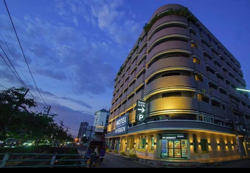 Hi Season Hotel Hat Yai Exterior foto